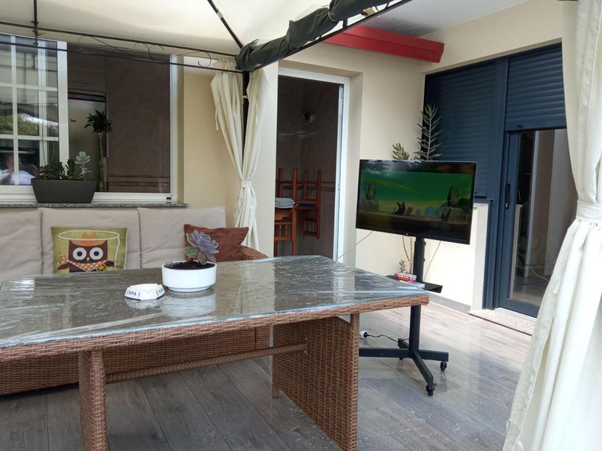 Jardin, Terraza Y Barbacoa Apartment O Grove Exterior photo